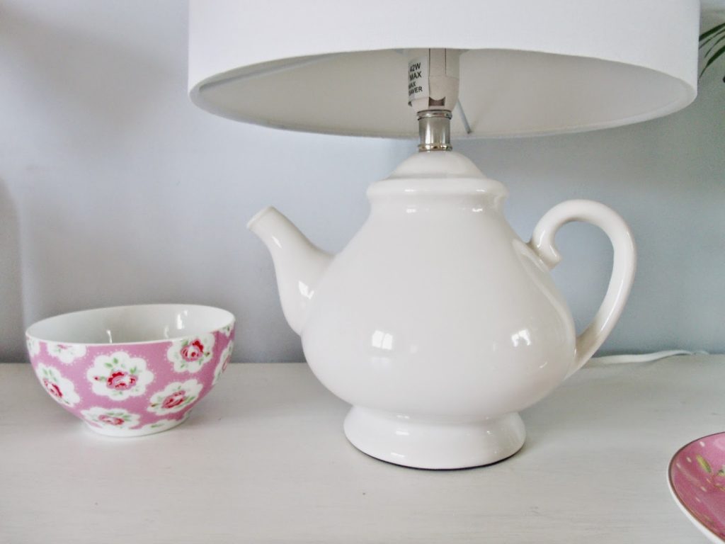 teapot lamp