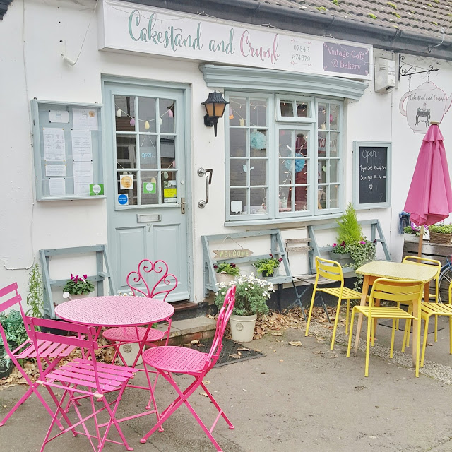 Cakestand and Crumb Ampthill,