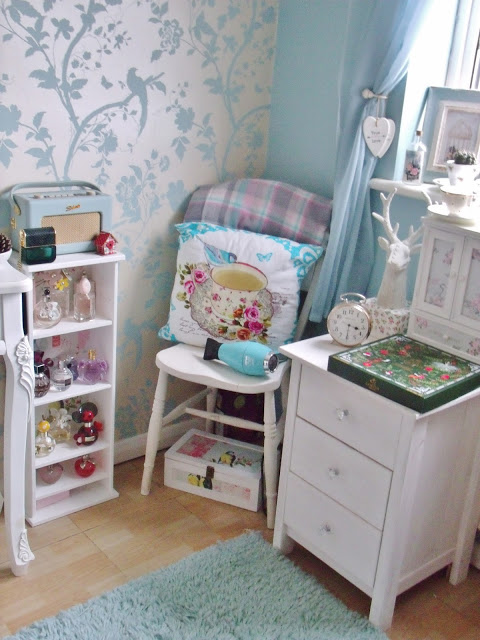 vintage style duck egg blue dressing room.