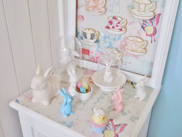 Pastel coloured Easter Spring home decor, accessories and decorations. 