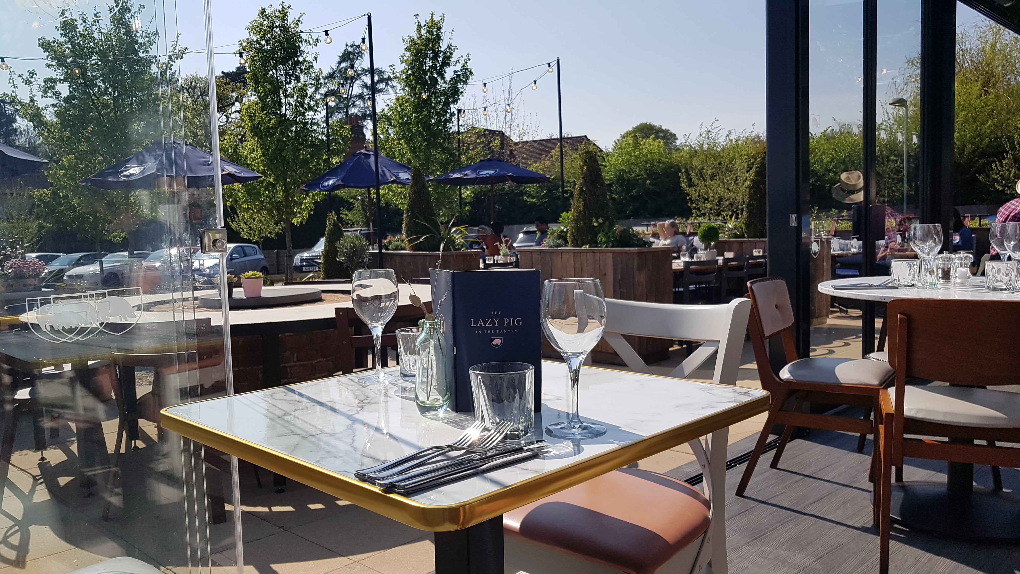 The Lazy Pig in the Pantry, Chesham