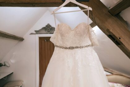 wedding at stratton court barn
