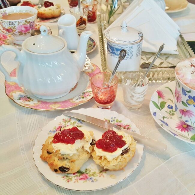 cakestand and crumb
